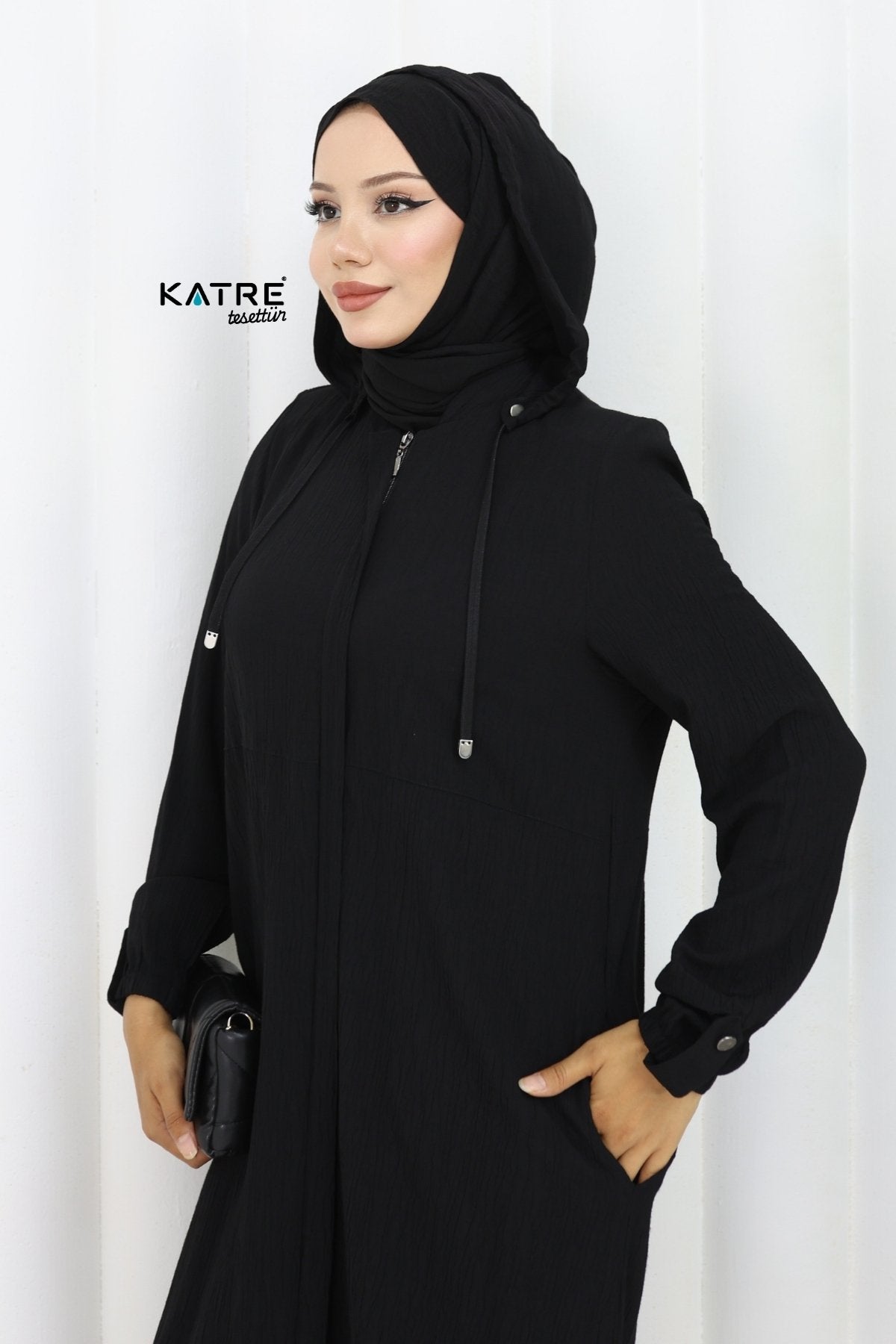 2503 Kapüşonlu Beli Kesik Ferace